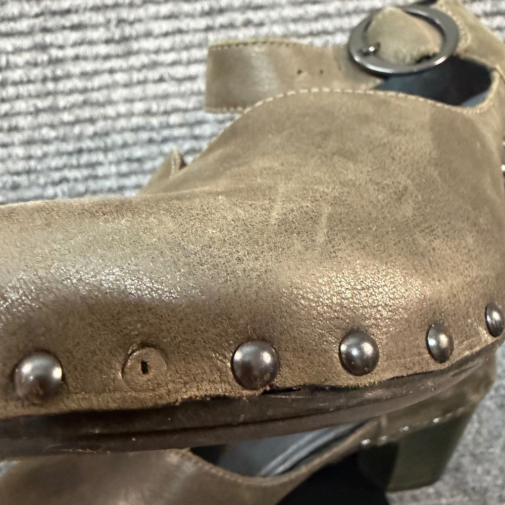 Dansko Neci Olive Green Leather Mary Jane Clog Heels Studded Size 38 - Picture 8 of 10